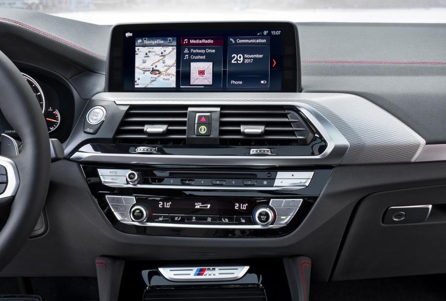 Детали интерьера BMW X4 M40d (G02) 2018 года  (WW) (фото 42 из 213)